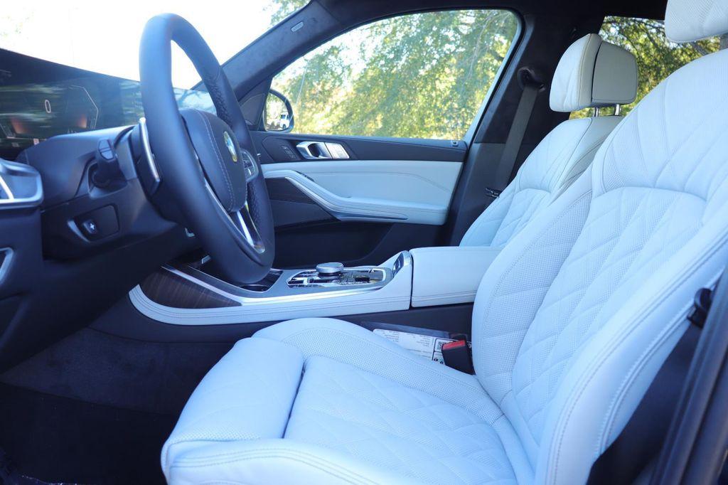 new 2026 BMW X7 car, priced at $99,235