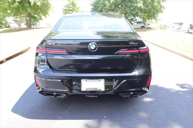 new 2024 BMW 760 car, priced at $137,570