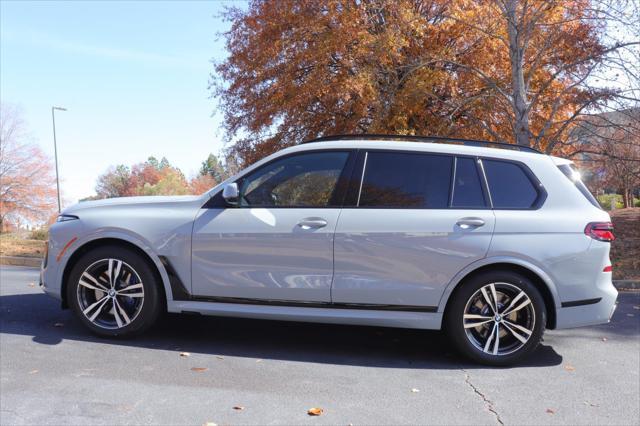 new 2025 BMW X7 car, priced at $94,555