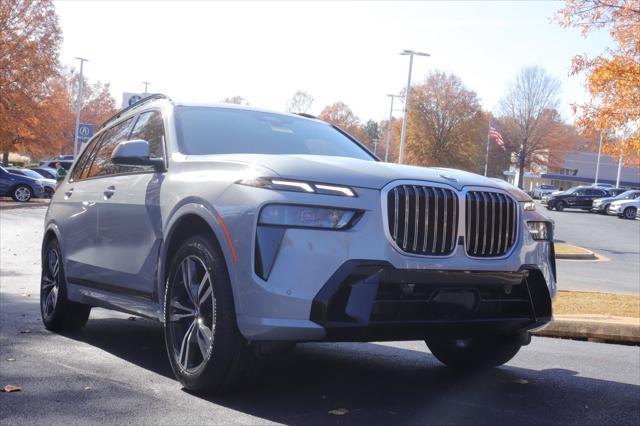 new 2025 BMW X7 car, priced at $94,555