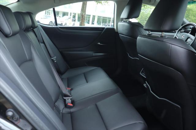 used 2019 Lexus ES 350 car, priced at $32,993