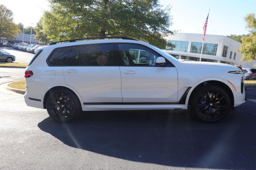 new 2026 BMW X7 car, priced at $100,235