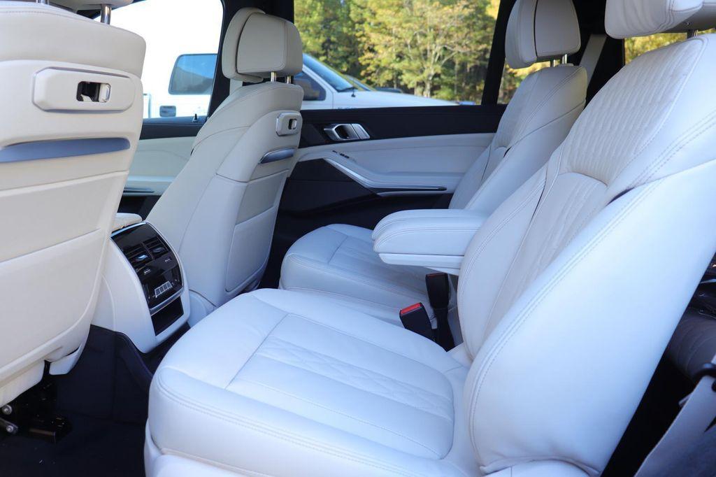 new 2026 BMW X7 car, priced at $100,235