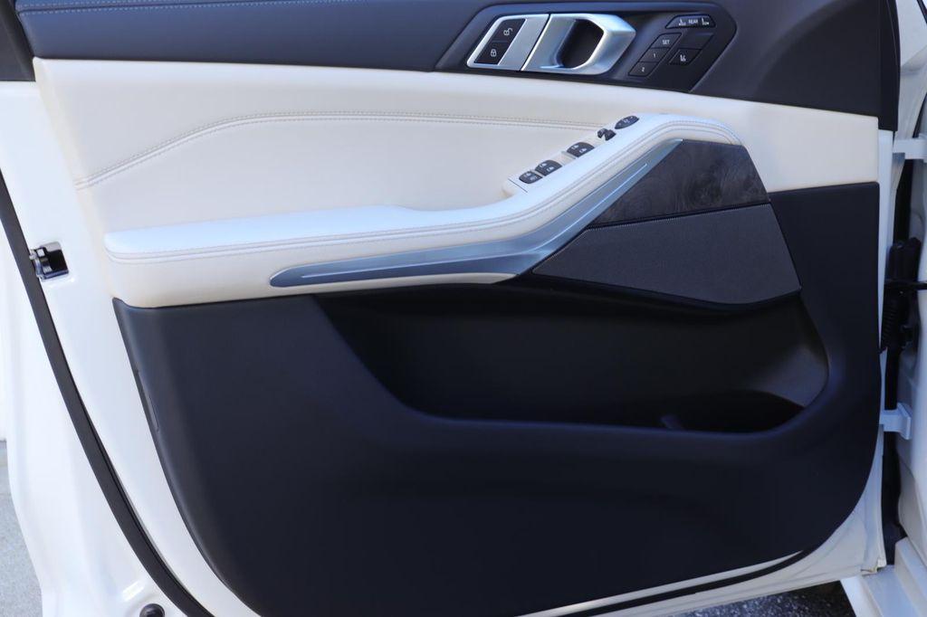 new 2026 BMW X7 car, priced at $100,235