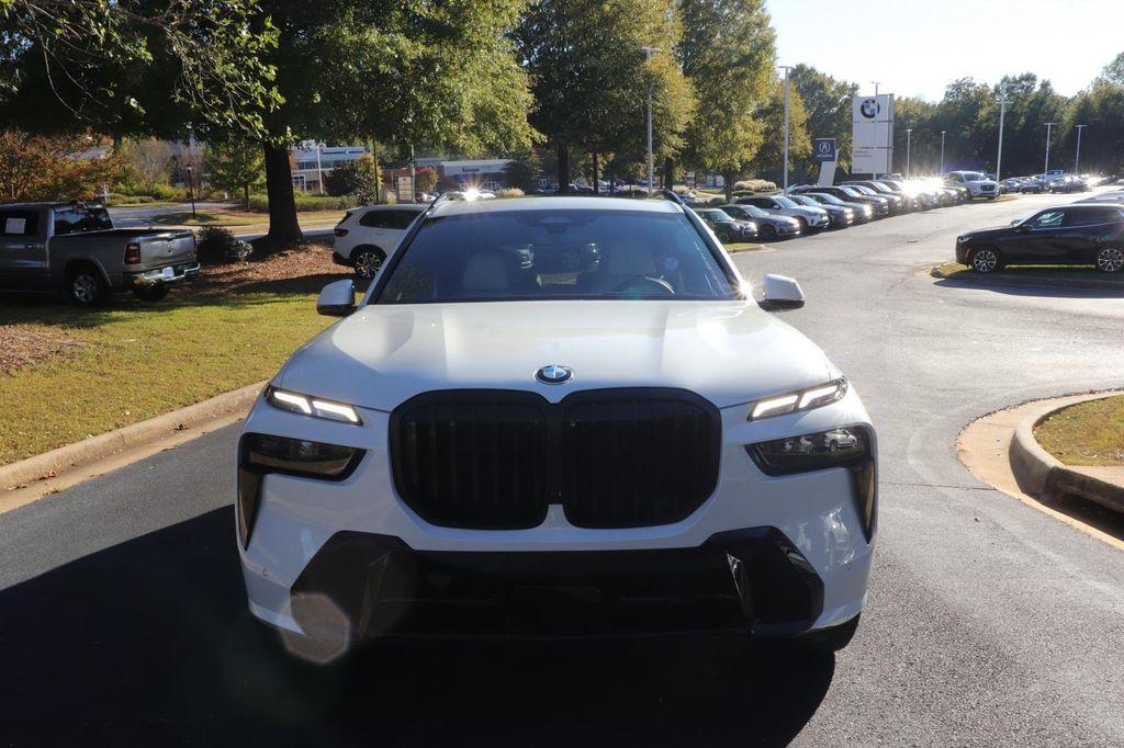 new 2026 BMW X7 car, priced at $100,235