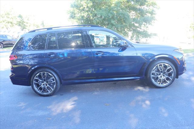 new 2025 BMW X7 car, priced at $96,025