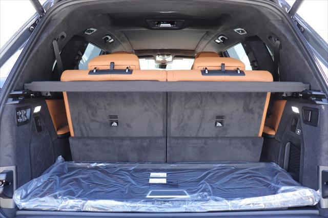 new 2026 BMW X7 car, priced at $98,535