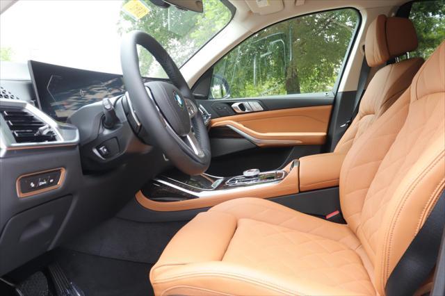 new 2026 BMW X7 car, priced at $95,435