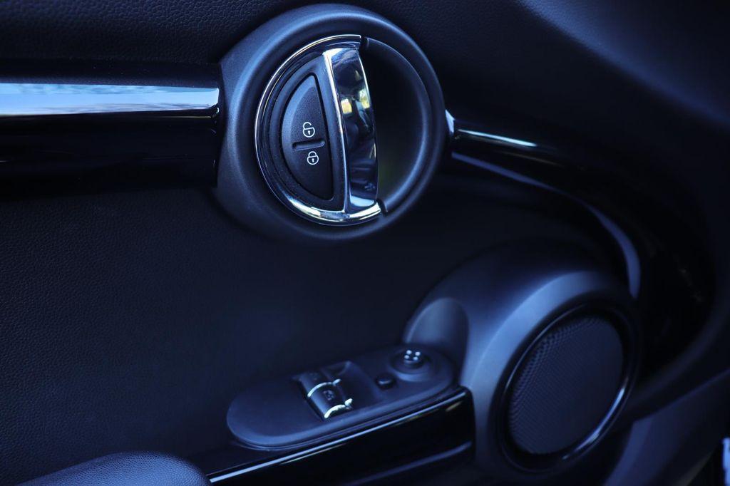 used 2021 MINI Hardtop car, priced at $21,992