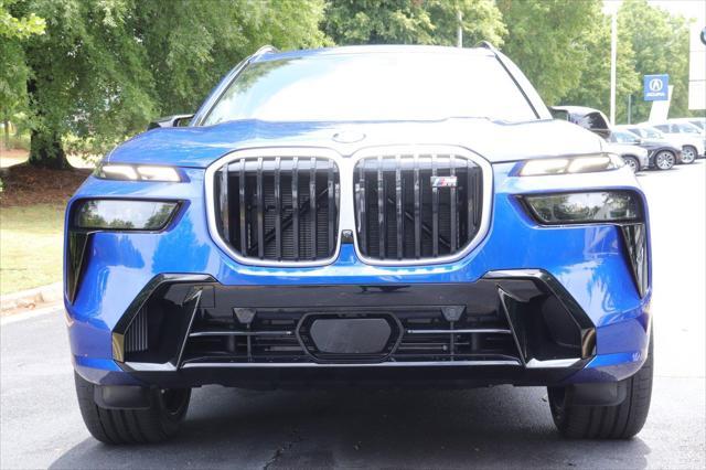 new 2025 BMW X7 car, priced at $119,970