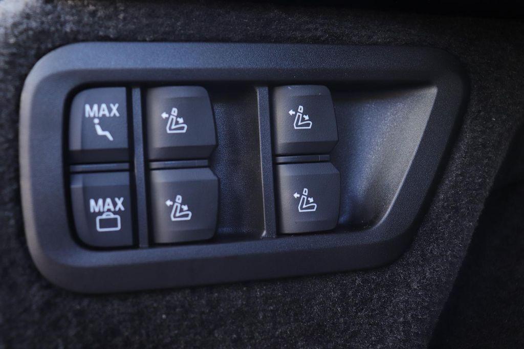 new 2026 BMW X7 car, priced at $123,185