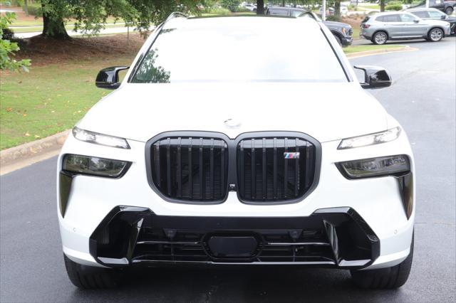 new 2025 BMW X7 car, priced at $122,150