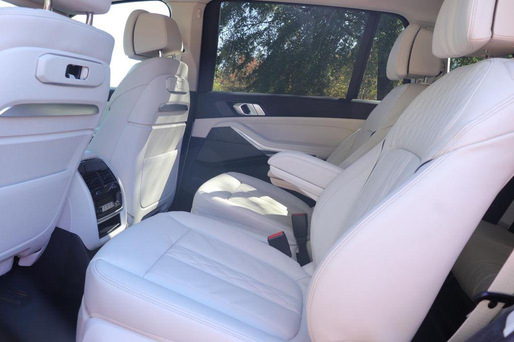 new 2026 BMW X7 car, priced at $93,925