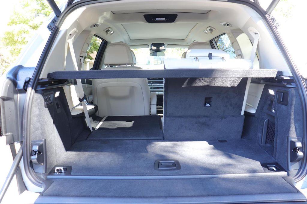 new 2026 BMW X7 car, priced at $93,925
