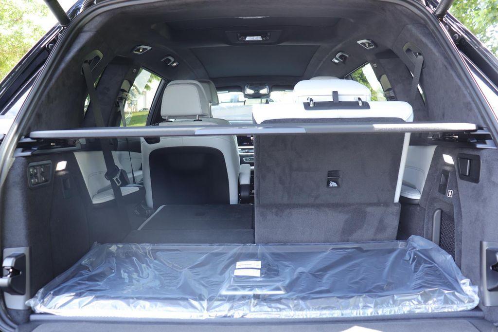 new 2026 BMW X7 car, priced at $94,355