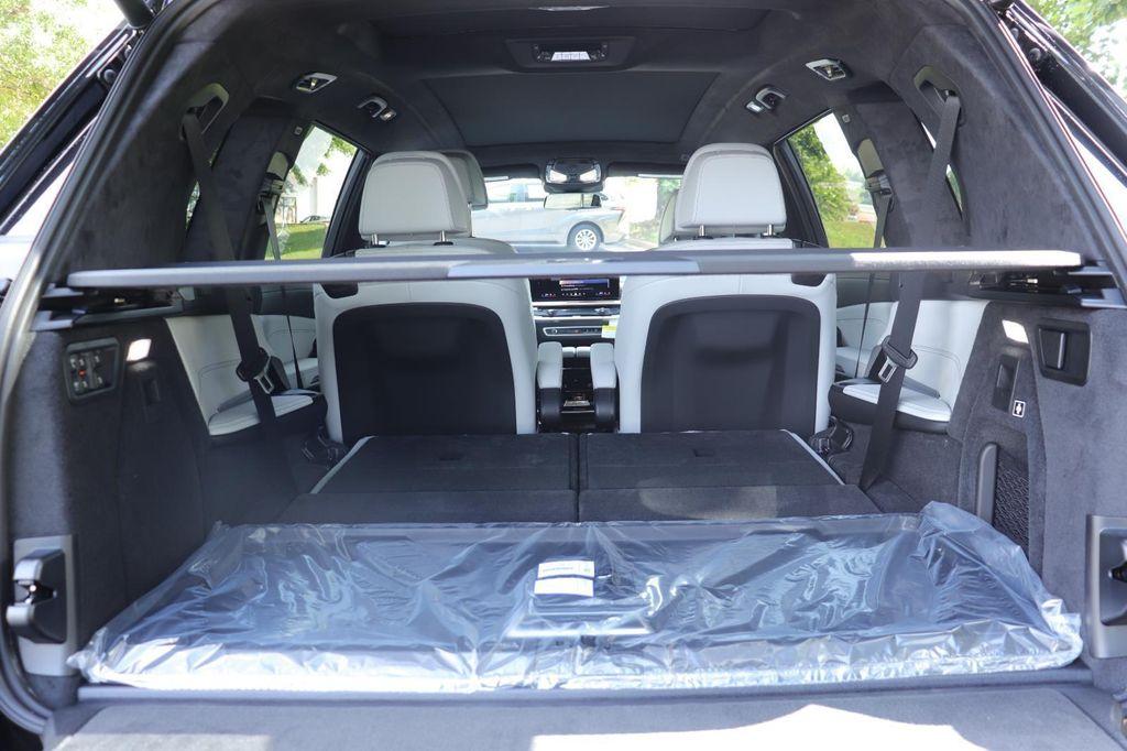 new 2026 BMW X7 car, priced at $94,355