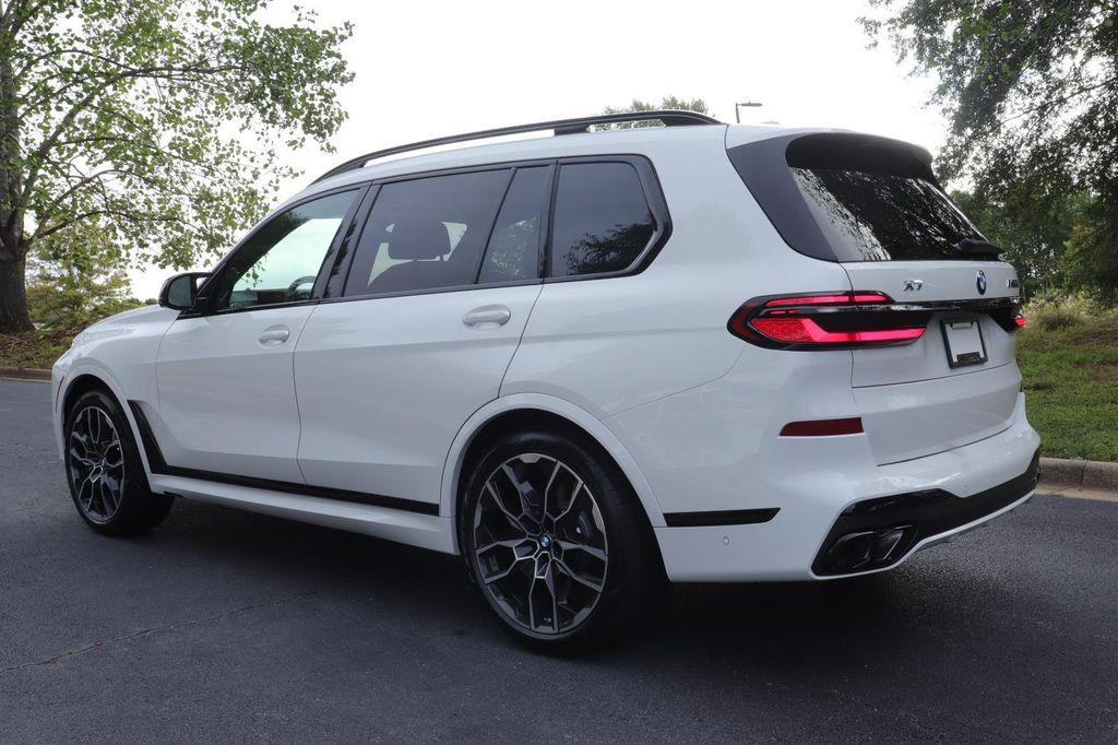 new 2026 BMW X7 car, priced at $123,185