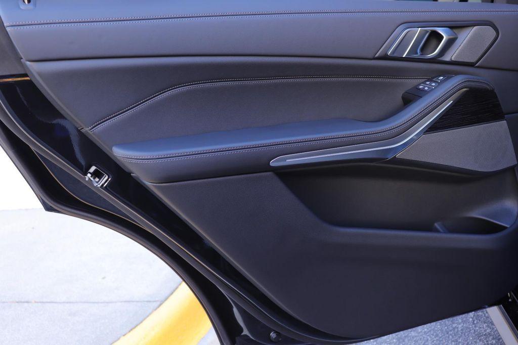 new 2026 BMW X7 car, priced at $98,105