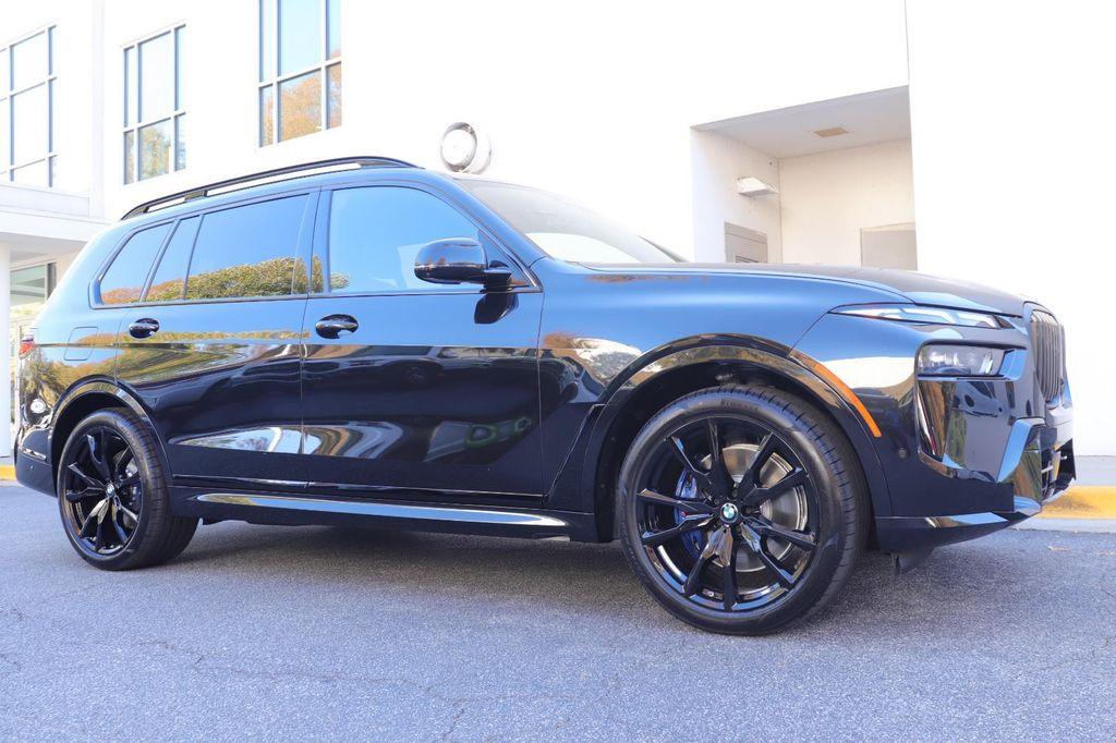 new 2026 BMW X7 car, priced at $98,105