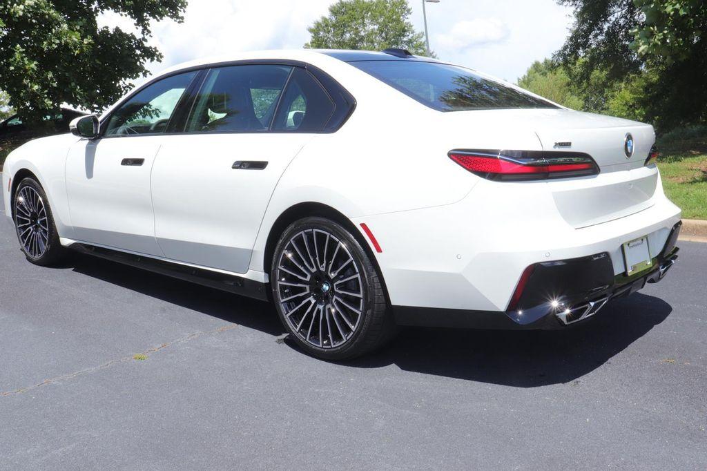 new 2025 BMW 760 car, priced at $137,090