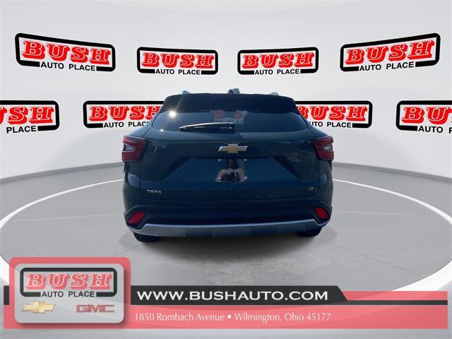 new 2025 Chevrolet Trax car, priced at $25,138