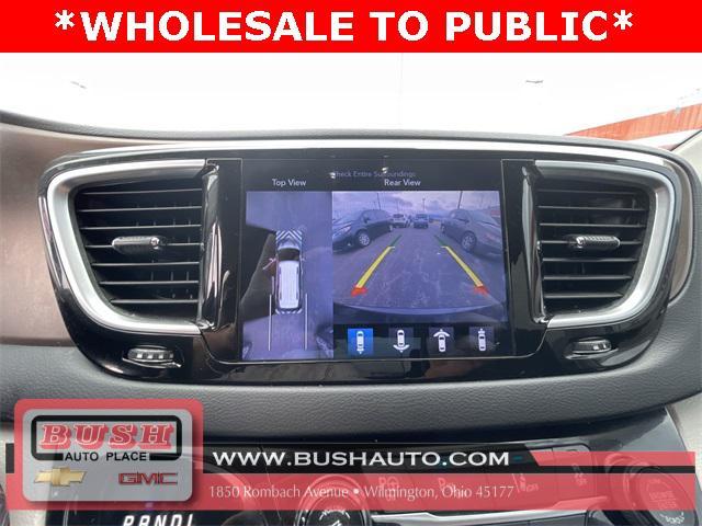used 2017 Chrysler Pacifica car, priced at $8,000