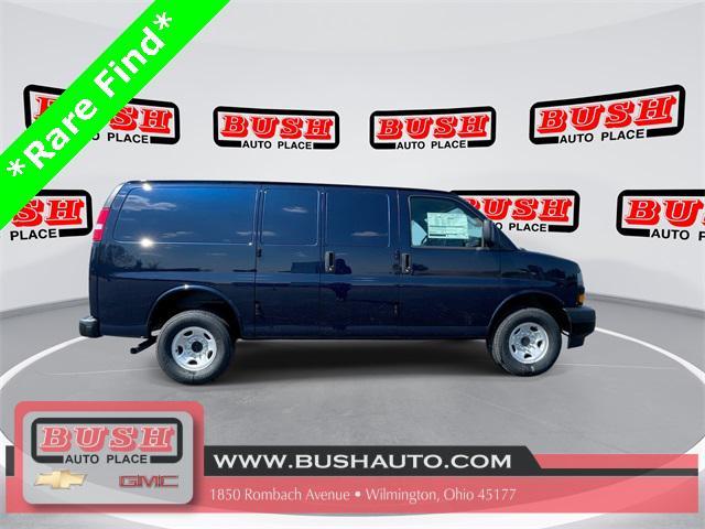 new 2025 Chevrolet Express 3500 car, priced at $50,910