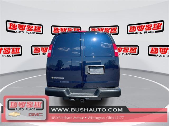new 2025 Chevrolet Express 3500 car, priced at $49,383