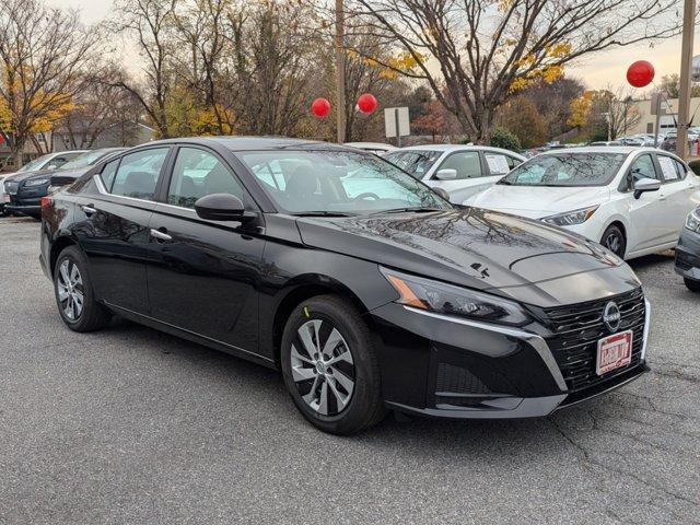 new 2025 Nissan Altima car, priced at $27,505