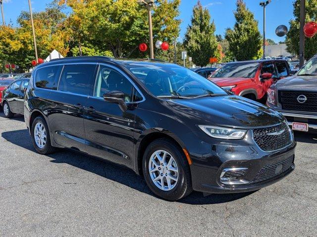 used 2022 Chrysler Pacifica car, priced at $22,000