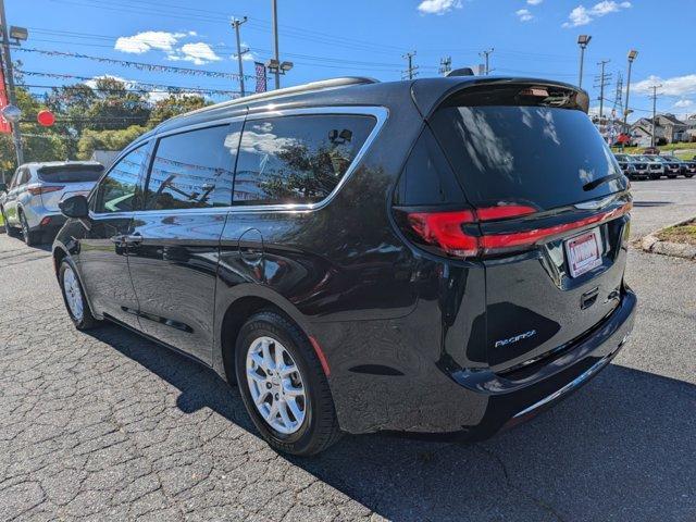 used 2022 Chrysler Pacifica car, priced at $22,000