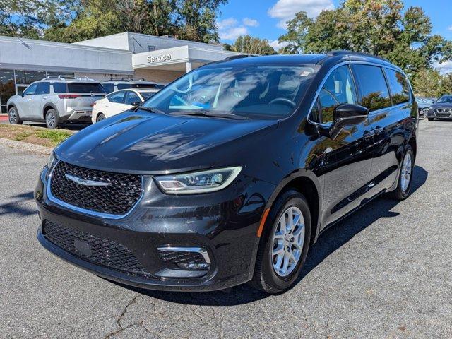 used 2022 Chrysler Pacifica car, priced at $22,000