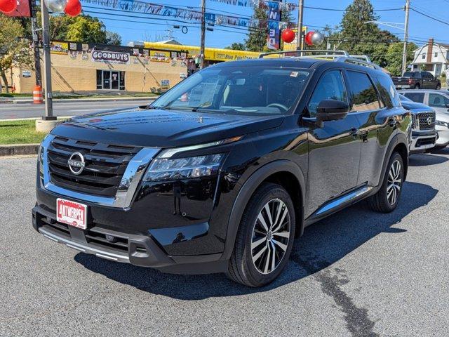 new 2024 Nissan Pathfinder car, priced at $45,536