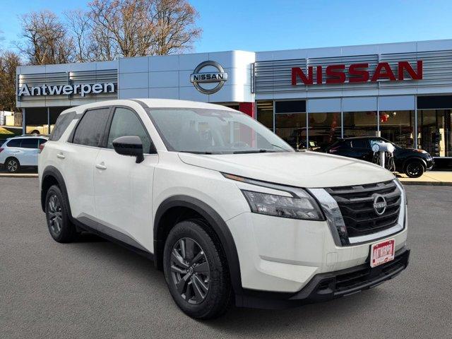 new 2024 Nissan Pathfinder car, priced at $34,397