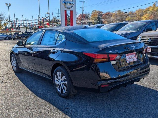 new 2025 Nissan Altima car, priced at $27,000