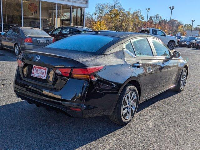 new 2025 Nissan Altima car, priced at $27,000