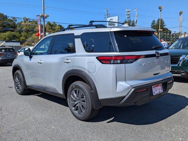 new 2024 Nissan Pathfinder car, priced at $35,405