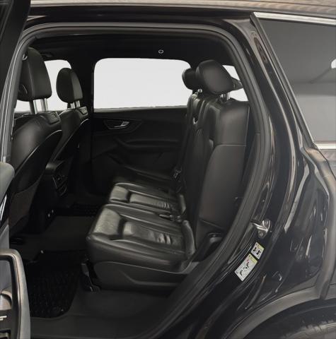 used 2018 Audi Q7 car, priced at $18,400