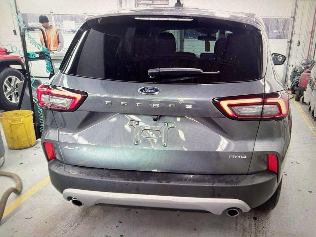 used 2025 Ford Escape car, priced at $25,900
