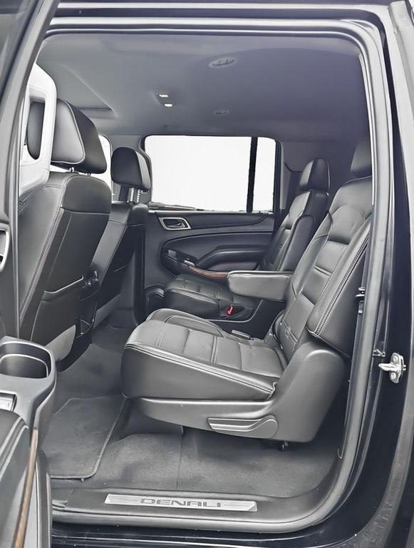 used 2019 GMC Yukon XL car, priced at $31,500