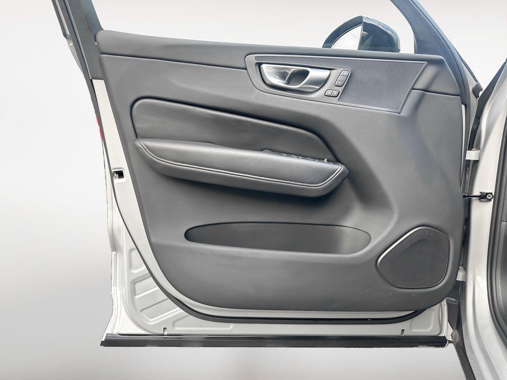 used 2025 Volvo XC60 car, priced at $34,900