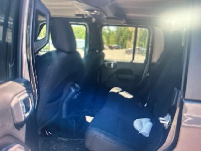 used 2022 Jeep Gladiator car, priced at $36,000