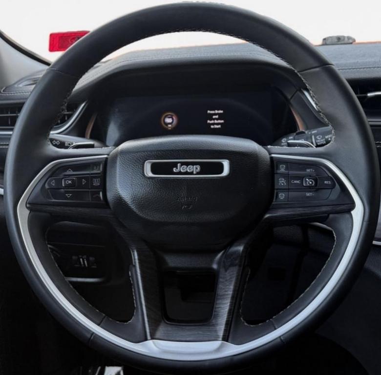 used 2023 Jeep Grand Cherokee car, priced at $31,000