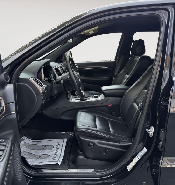used 2016 Jeep Grand Cherokee car, priced at $14,600