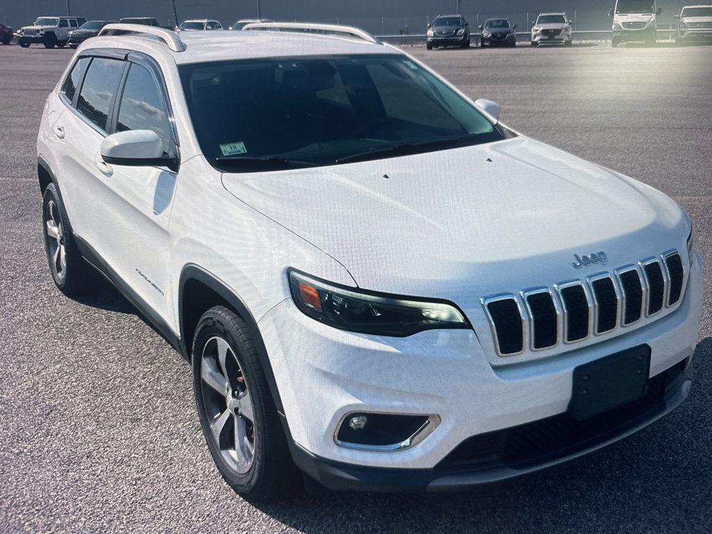 used 2019 Jeep Cherokee car, priced at $13,500