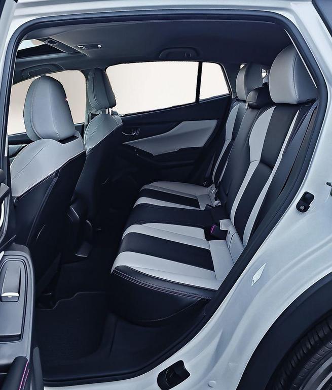 used 2021 Subaru Crosstrek car, priced at $22,900