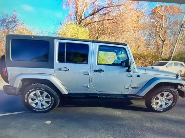 used 2015 Jeep Wrangler Unlimited car, priced at $19,900