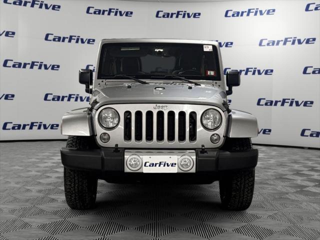 used 2015 Jeep Wrangler Unlimited car, priced at $18,500