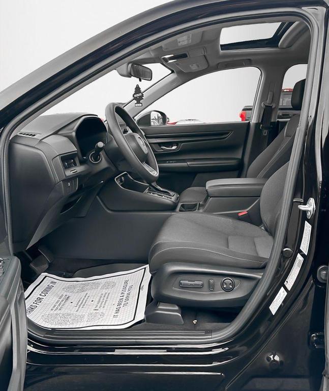 used 2023 Honda CR-V car, priced at $30,000