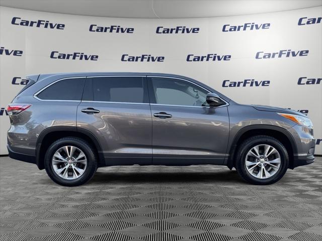 used 2014 Toyota Highlander car, priced at $17,900